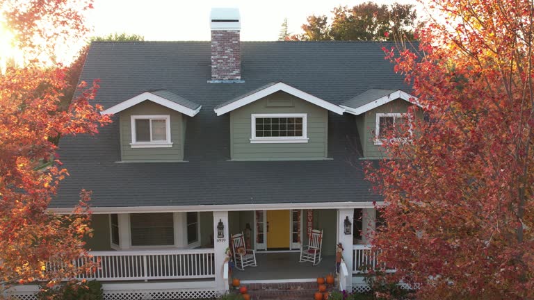 Best Solar Panel Roofing Installation  in Chickasha, OK
